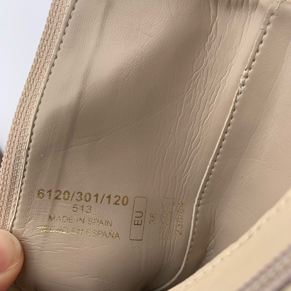 Zara Leather Cream Colored Block Heeled Ankle Boot - Picture 7 of 8